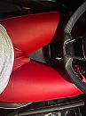 in de auto 2, foto 1200x1600, 2 reacties, 12 stemmen