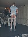 in de bediening, foto 750x1000, 4 reacties, 7 stemmen