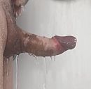 in de douche, foto 312x308, 0 reacties, 1 stemmen