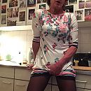jeuk…, foto 960x960, 10 reacties, 13 stemmen
