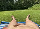 lekker languit, foto 4000x3000, 4 reacties, 13 stemmen