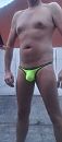 lekker strakke string, foto 990x2227, 12 reacties, 24 stemmen
