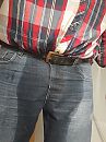 natte broek na plassen, foto 1980x2640, 2 reacties, 10 stemmen
