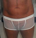 sexy broekje, foto 613x640, 7 reacties, 10 stemmen