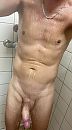 showerselfie, foto 875x1561, 5 reacties, 12 stemmen