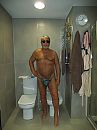 showing my little tong, foto 2448x3264, 0 reacties, 1 stemmen