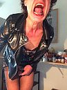 tongen, foto 960x1280, 13 reacties, 29 stemmen