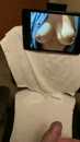 Anneke's tieten onder spuiten, film 00:00:22, 7 reacties, 9 stemmen