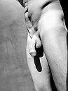 B&W, foto 2208x2944, 4 reacties, 14 stemmen