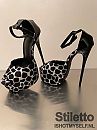 Black & White Giraffe hakken, foto 480x640, 2 reacties, 6 stemmen