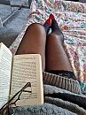 Boekje lezen.., foto 1512x2016, 11 reacties, 30 stemmen