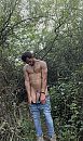 Bosjes man, foto 941x1584, 0 reacties, 6 stemmen