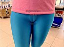 Cameltoe showen, foto 1440x1078, 15 reacties, 61 stemmen