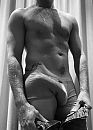 Caught with your pants down, foto 2108x2915, 4 reacties, 13 stemmen