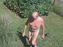 Even de sproeier afstellen, foto 255x190, 1 reacties, 8 stemmen