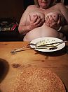 Even lekker met mijn tieten sp, foto 2976x3968, 31 reacties, 81 stemmen
