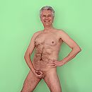 Green screen, foto 1553x1553, 1 reacties, 7 stemmen