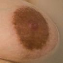 Große Euter, große Brustwarzen, foto 356x356, 1 reacties, 7 stemmen