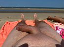 Heerlijk op het strand, foto 1179x867, 6 reacties, 15 stemmen