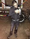 Hi.., foto 541x691, 0 reacties, 0 stemmen