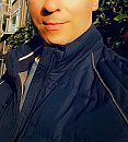 Hi.., foto 2322x2557, 0 reacties, 0 stemmen