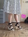 Huidskleurige panty met wedges, foto 2448x3264, 1 reacties, 4 stemmen