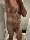 Lekker douchen, foto 1866x2490, 4 reacties, 6 stemmen