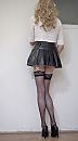 Leren rokje, foto 1093x1947, 10 reacties, 28 stemmen
