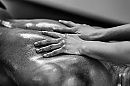 Massage, foto 2000x1334, 1 reacties, 8 stemmen