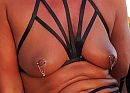 Met piercing, foto 405x292, 15 reacties, 41 stemmen