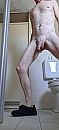 Mijn lekkere pik, foto 1504x3264, 1 reacties, 1 stemmen