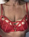 Mooi?, foto 960x1221, 25 reacties, 69 stemmen