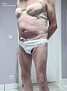 Ochtend lul, foto 1632x2192, 3 reacties, 6 stemmen
