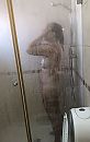 Onder de douche (vervolg), foto 2140x3366, 21 reacties, 64 stemmen