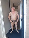 Open invite to cam of irl, foto 960x1280, 1 reacties, 3 stemmen