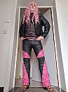 Pink & Leather, foto 2448x3264, 2 reacties, 3 stemmen