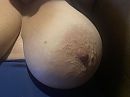 Right boob, foto 4000x3000, 5 reacties, 28 stemmen