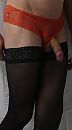 Rood slipje 01, foto 593x1064, 3 reacties, 9 stemmen