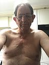 Selfie, foto 2320x3088, 1 reacties, 4 stemmen