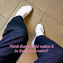 Sissy feet at work, foto 1080x1080, 1 reacties, 2 stemmen
