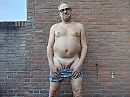 Uit of aan, foto 2096x1572, 5 reacties, 8 stemmen