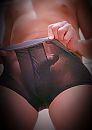 Verlegen, foto 1698x2377, 2 reacties, 3 stemmen