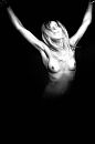 Voelen, foto 800x1200, 17 reacties, 57 stemmen