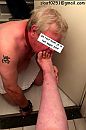 WC voeten likken, foto 1067x1600, 1 reacties, 2 stemmen