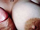 Wat lik je eerst?, foto 2046x1534, 14 reacties, 52 stemmen