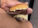 Wie wilt er een broodje worst?, foto 4000x3000, 4 reacties, 5 stemmen