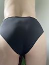 Wie, foto 2316x3088, 2 reacties, 2 stemmen