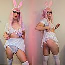 XXX, foto 4000x4000, 5 reacties, 10 stemmen