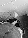 Z/W Poseren op kantoor 2, foto 3000x4000, 0 reacties, 1 stemmen