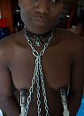 aan de ketting, foto 701x956, 12 reacties, 59 stemmen
